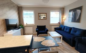 Aster Aparts Sopot, komfortowe studio w centrum - miejsce postojowe w hali garażowej w cenie